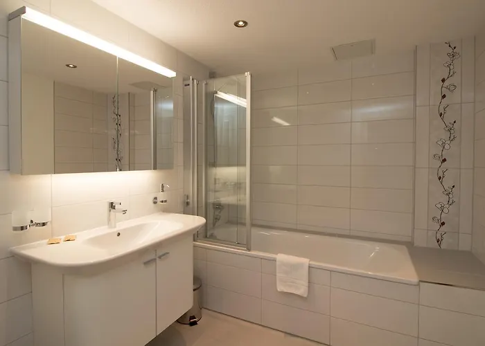 Hirschen 2 * ون قن